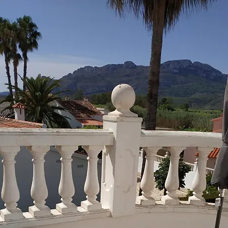 La Casa De Sara Les Deveses