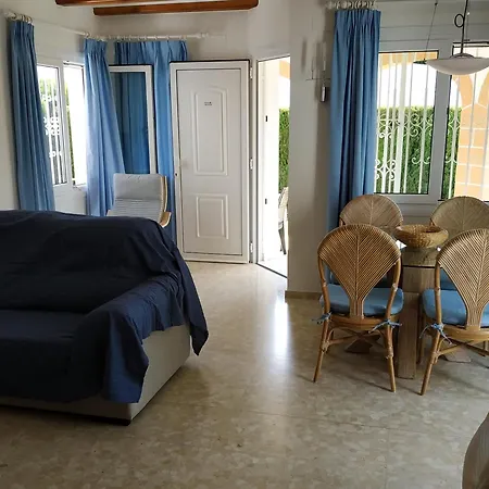 La Casa De Sara بيت للعطل